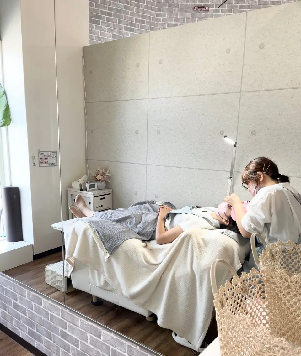 マツエクオフのみの写真