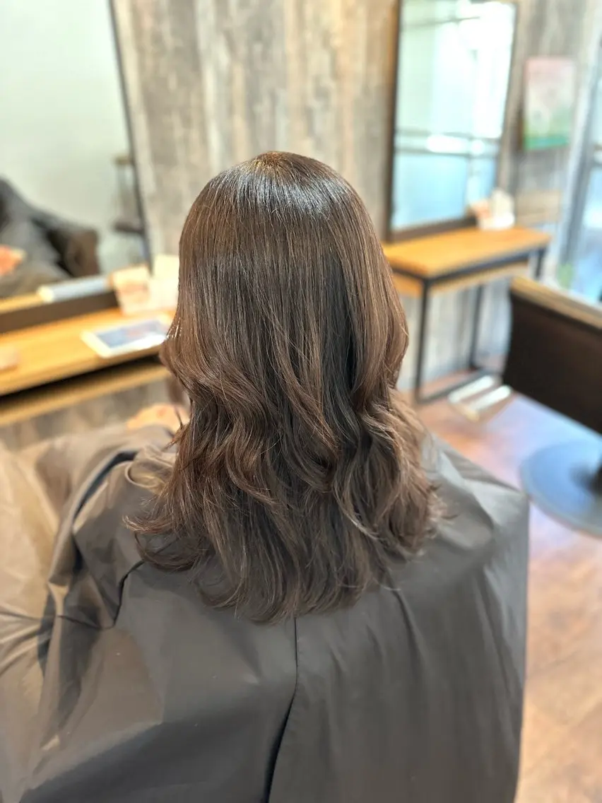 セミロング カット ヘアカラー Luzir⭐︎ GEN⭐︎のヘアスタイル