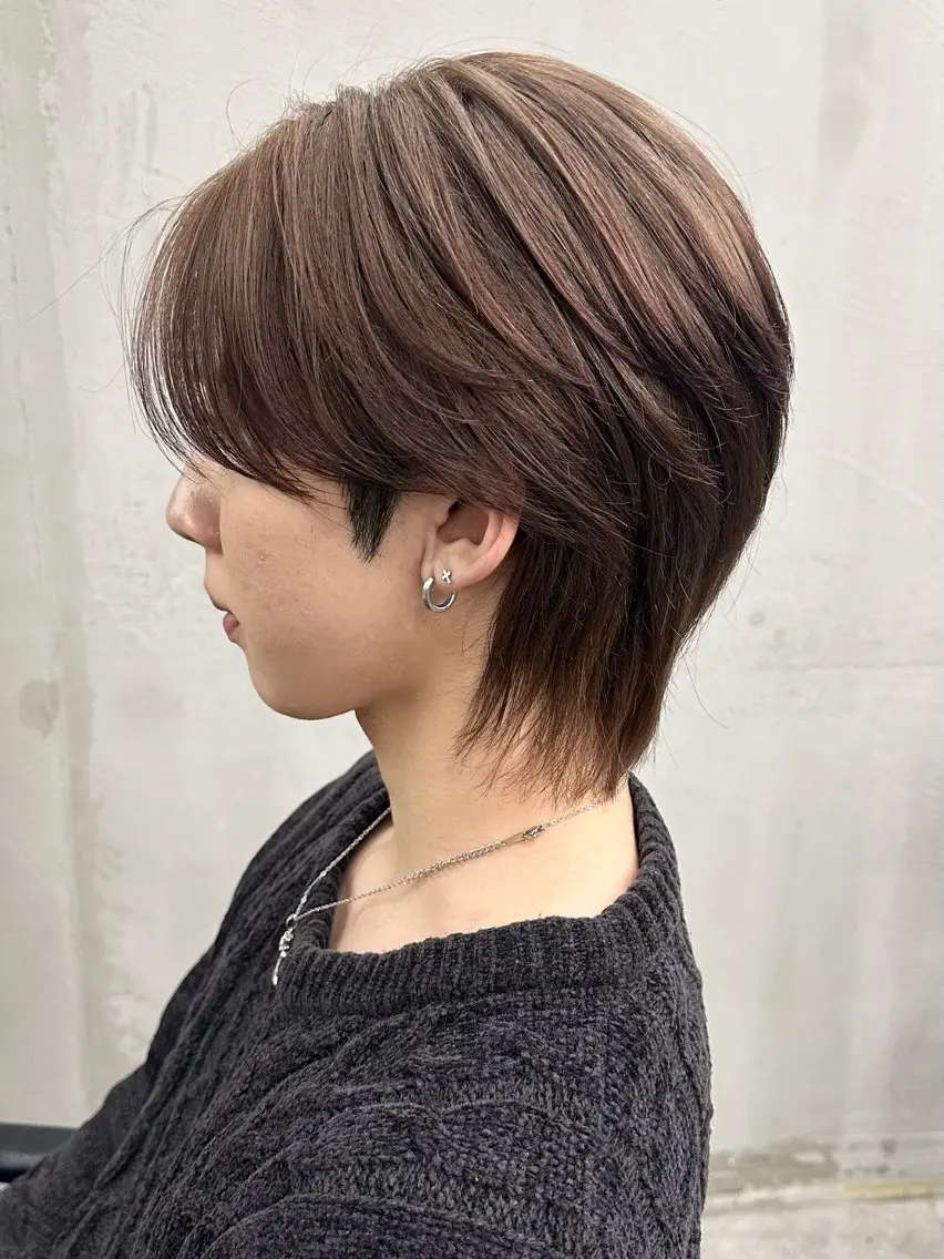ミディアム カラー メンズ センターパート ブラウンカラー カット ヘアカラー メンズ特化 🦋KANOKO🦋のヘアスタイル