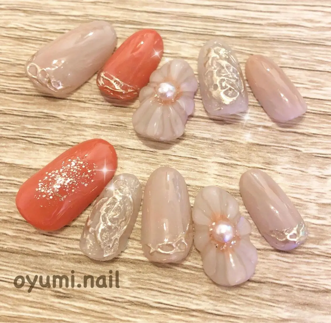ネイル フラワーネイル ジェルネイル グラデーション 韓国ネイル パラジェル ハンドネイル takanashi yumiのネイルデザイン