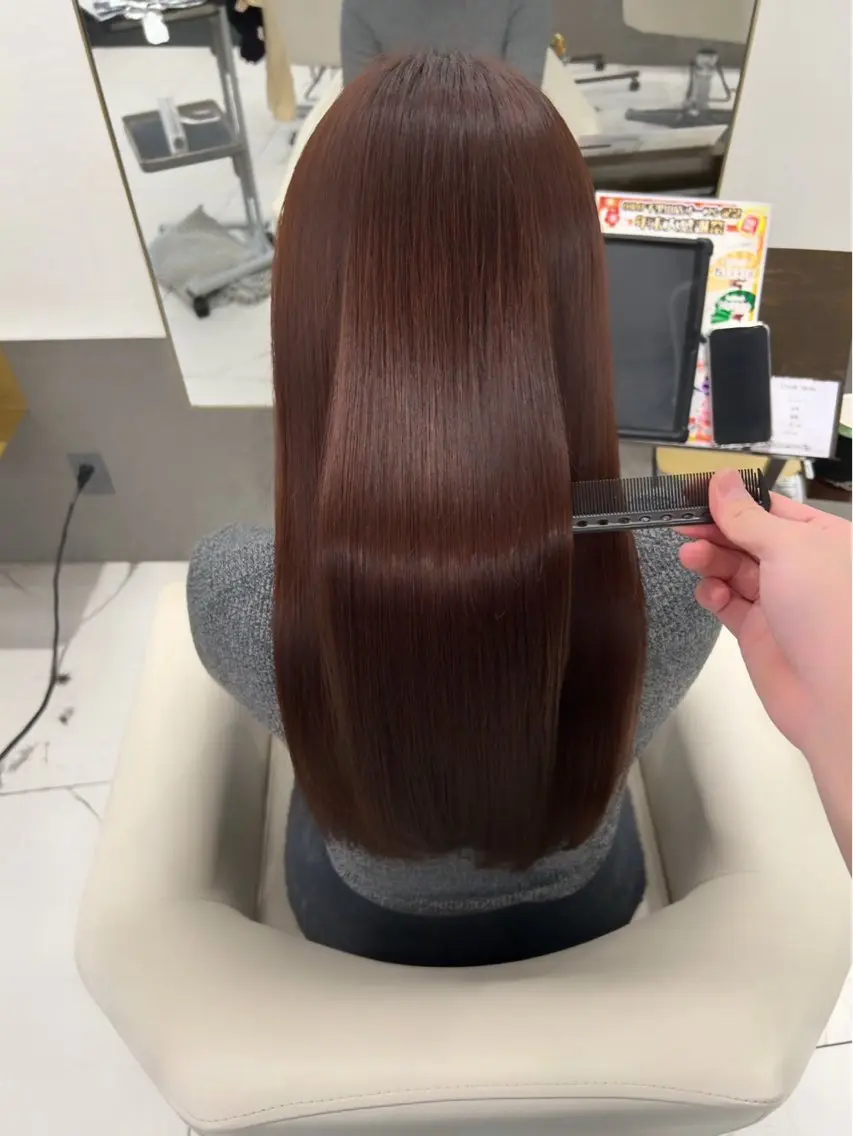 ロング ORO千里山店/ 里見愛梨のヘアスタイル