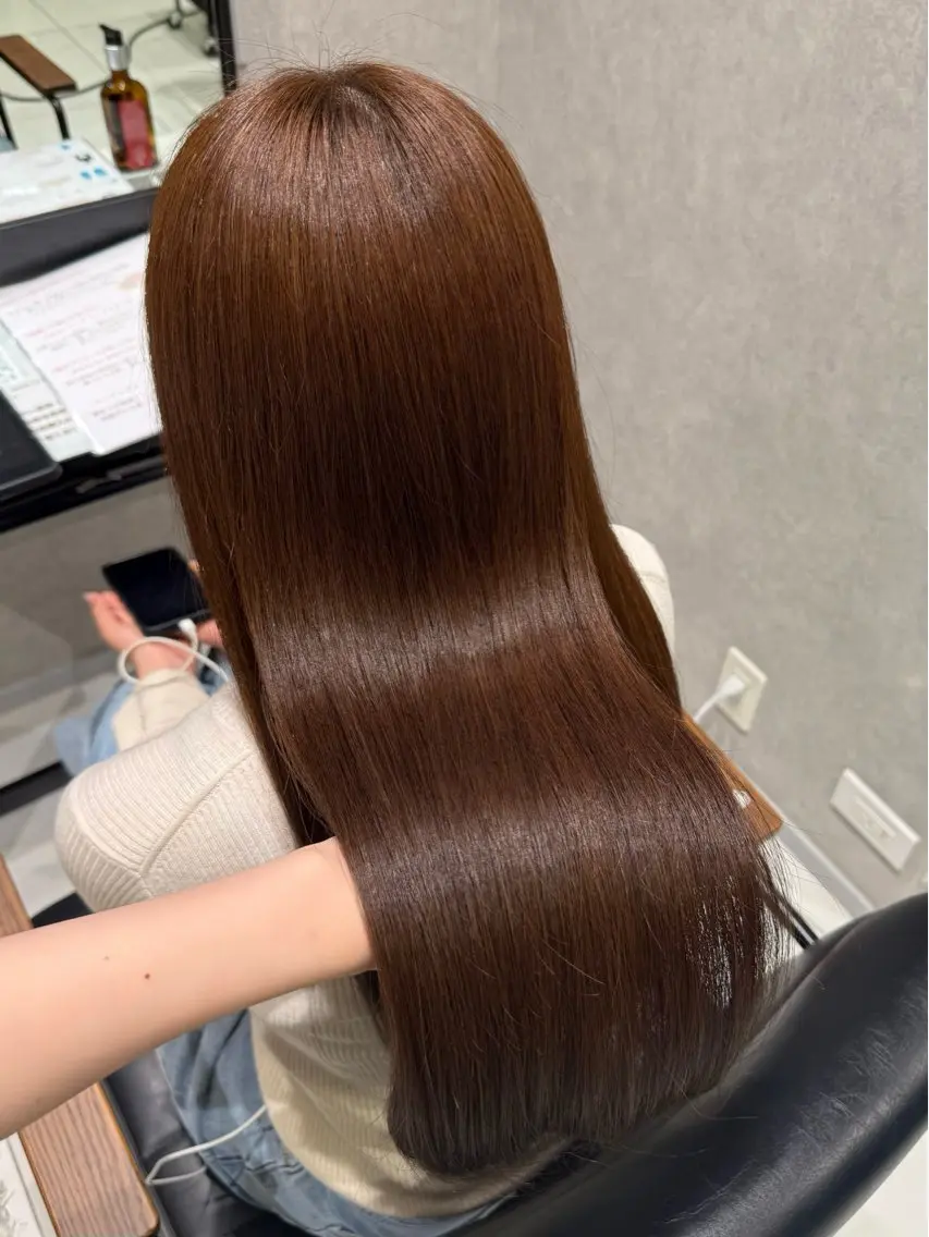 ロング ヘアカラー 艶ブラウン/赤み消し /盛れる顔周りのヘアスタイル