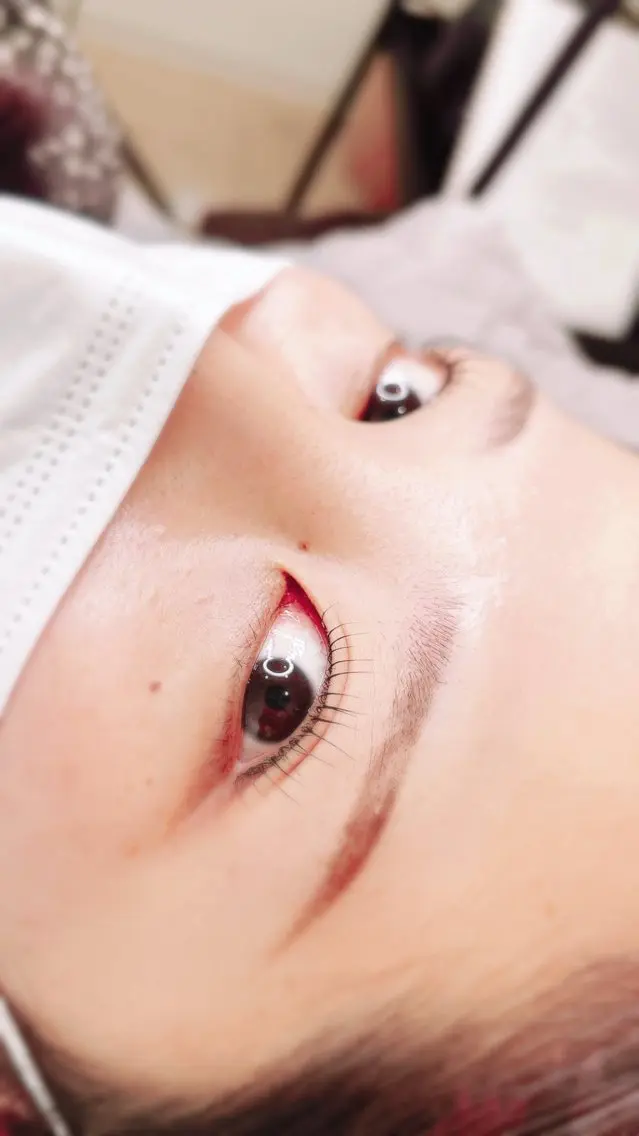 マツエク・マツパ 吉川 亜美の眉毛・アイブロウイメージ