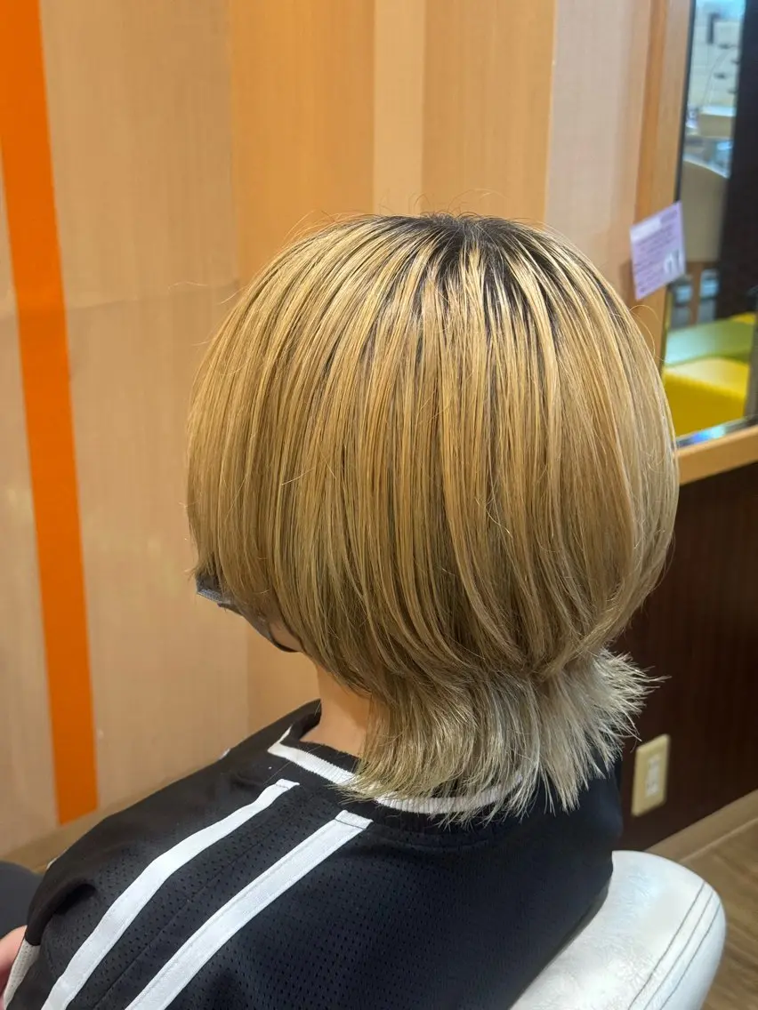 ショート カラー ヘアアレンジ ウルフカット select 大森 慶斗のヘアスタイル