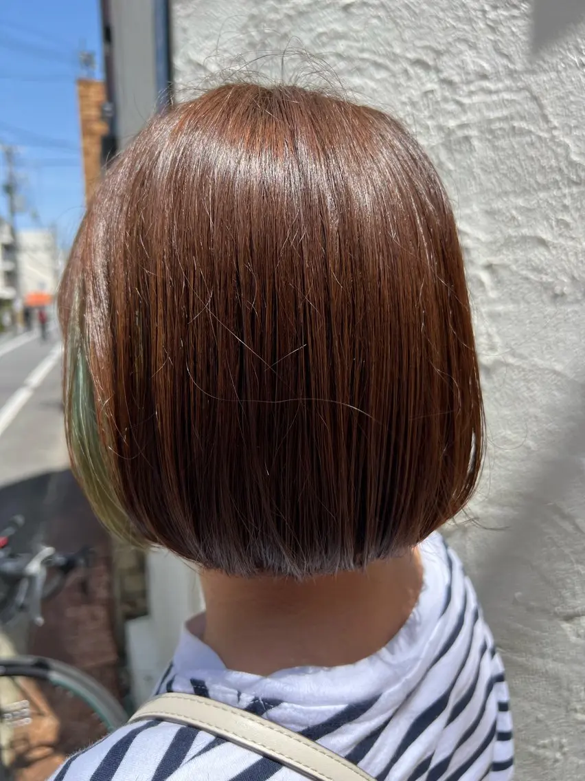 ショート 松山 優里のヘアスタイル