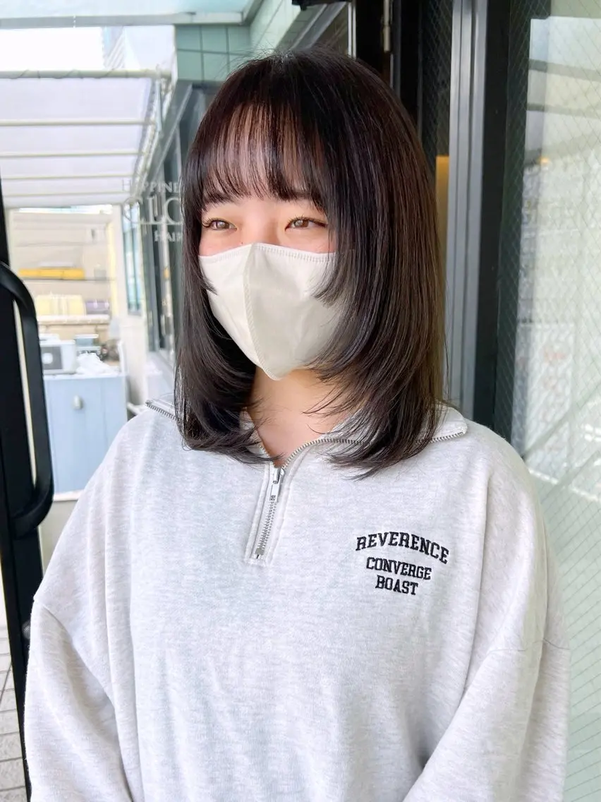 ミディアム カラー ブリーチ ブリーチなしカラー 進 詩織のヘアスタイル