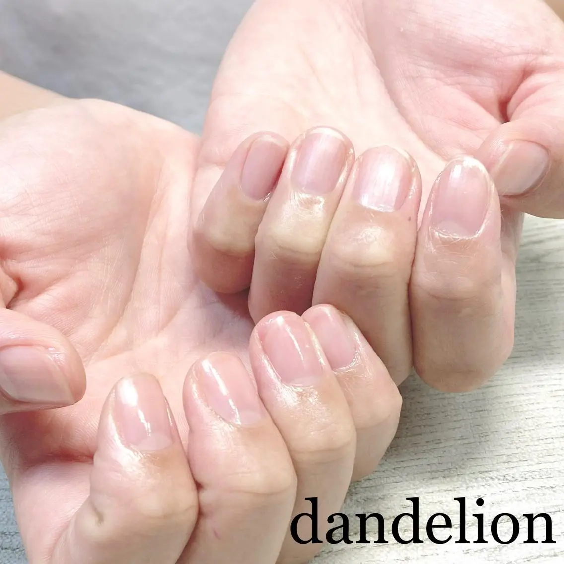 ネイル ハンドケア dandelion ダンデライオンのネイルデザイン