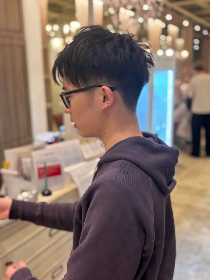 ショート カット トリートメント 大川 瞳のヘアスタイル