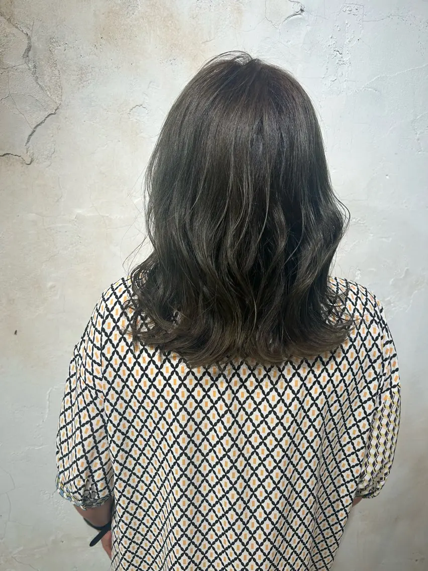 ミディアム カット ヘアカラー トリートメント Reir_吉祥寺 バンレイカのヘアスタイル