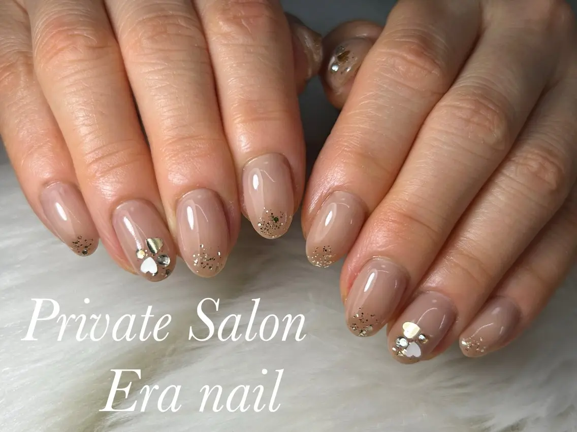 ネイル チークネイル ハンドネイル Era nailのネイルデザイン