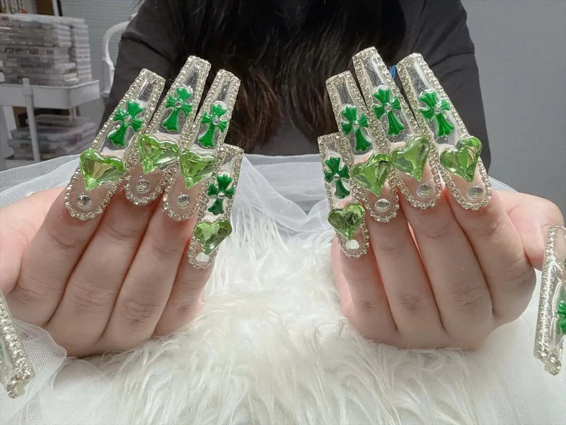 ネイル フレンチネイル ジェルネイル ハロウィン 韓国ネイル マグネットネイル ハンドネイル H.baby Nail Salonのネイルデザイン