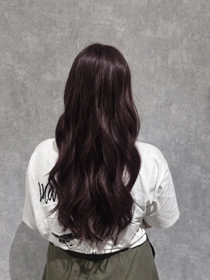 カラー ヘアカラー トリートメント 安倍 くるみのヘアスタイル