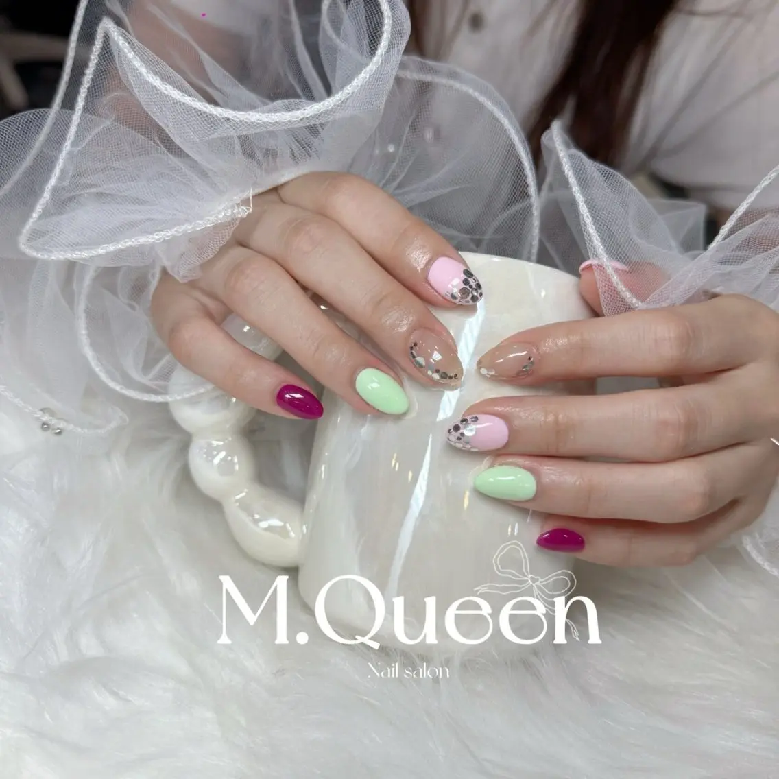 カラー ハンドネイル MQueen ネイルサロンマルのネイルデザイン