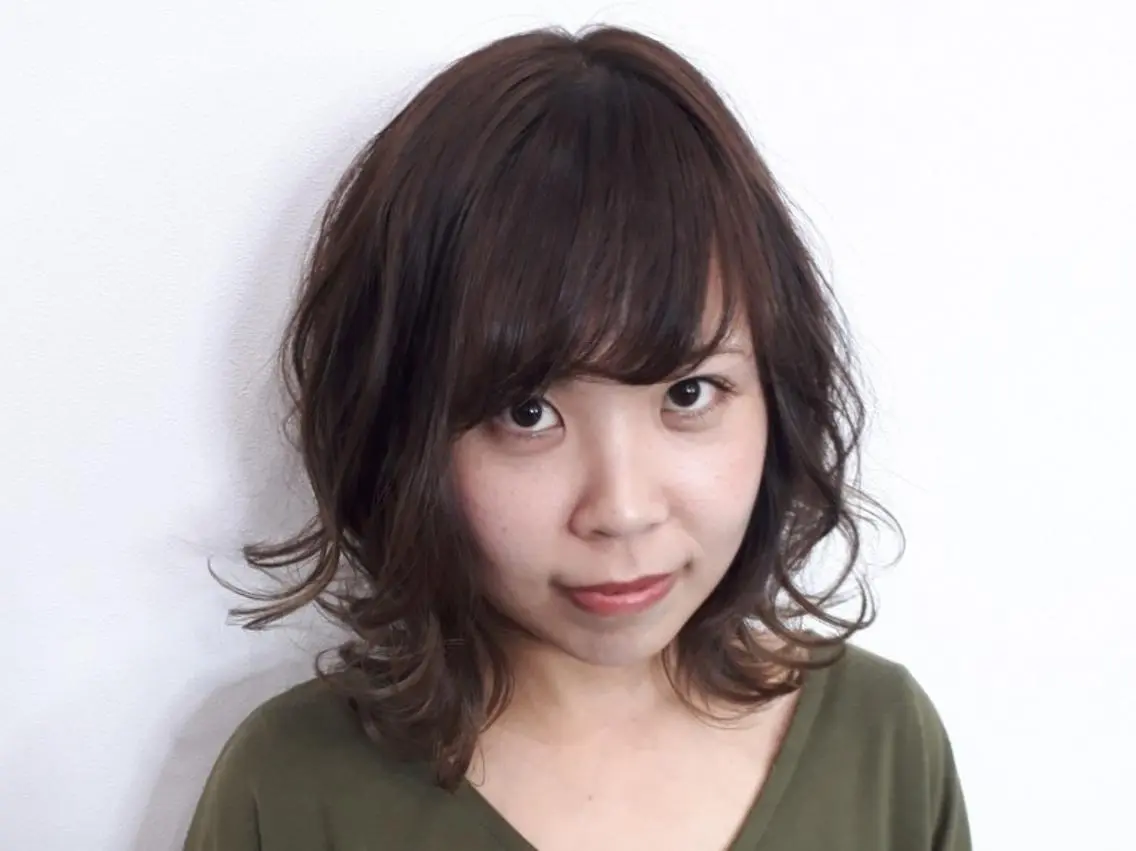 ミディアム 池内 智哉のヘアスタイル