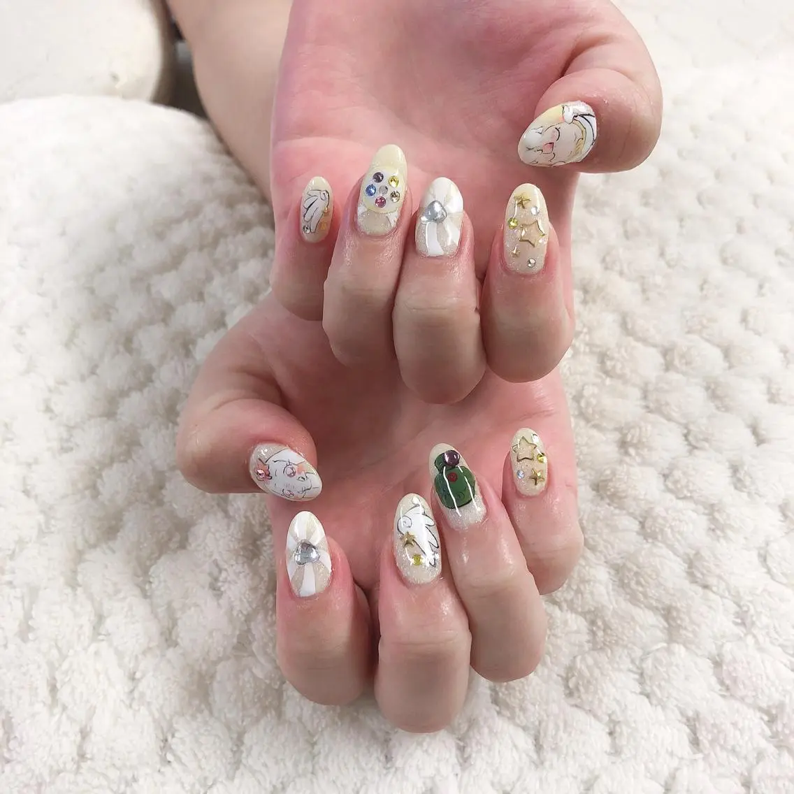 ネイル ストーンネイル ono megumiのネイルデザイン