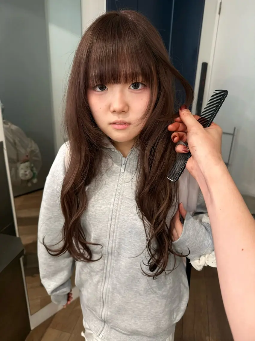 ロング カラー ブラウンカラー ヘーゼル マロンブラウン カット ヘアカラー トリートメント sota／透ける モノトーン/抜け感のヘアスタイル