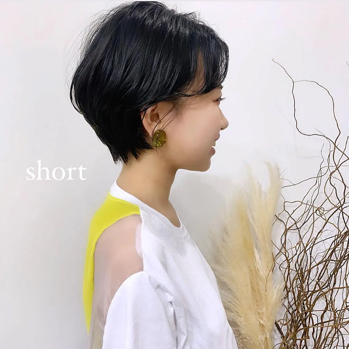 ショート REBECCA byCURACIONのヘアスタイル