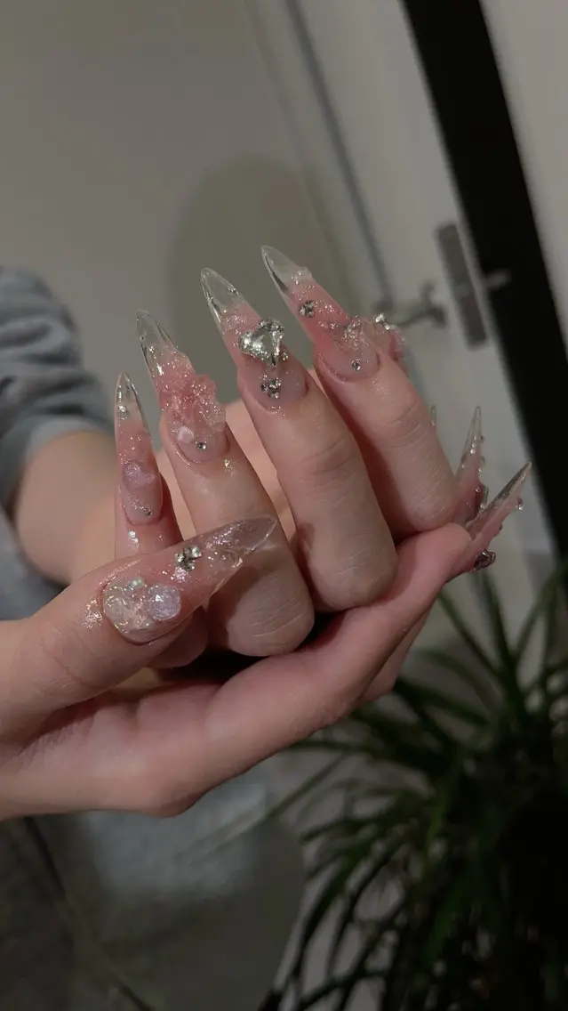 ネイル ハンドネイル SHE Nailのネイルデザイン