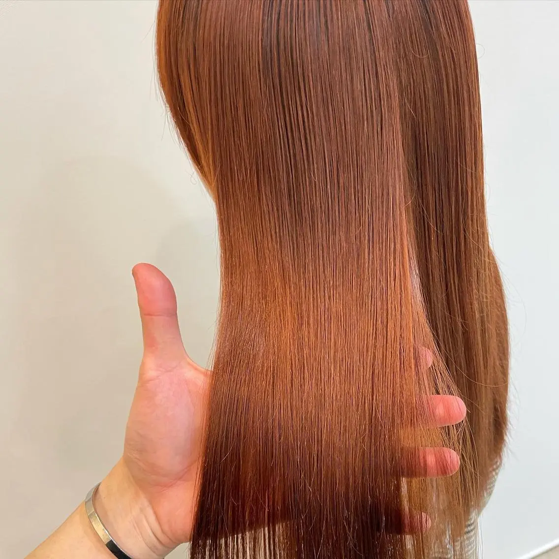 ミディアム カラー パーマ ヘアアレンジ メンズ キッズ マツエク・マツパ メンズ韓国風 韓国風カラー オレンジ カラーマツエク 韓国風マツエク sara 荒井店のヘアスタイル