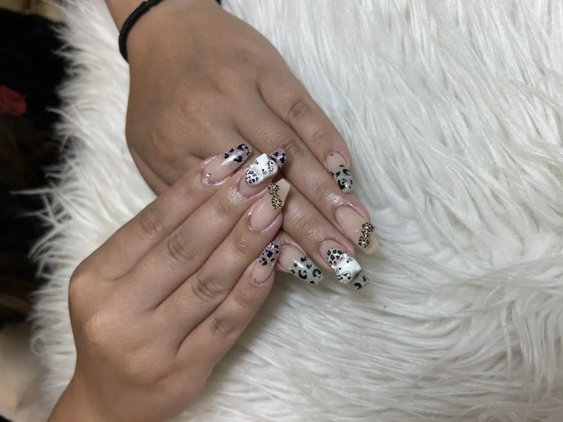 ネイル nailist 羽藍のネイルデザイン