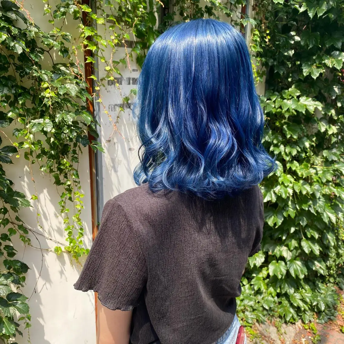 ミディアム カラー ブルーカラー 清村 和音のヘアスタイル