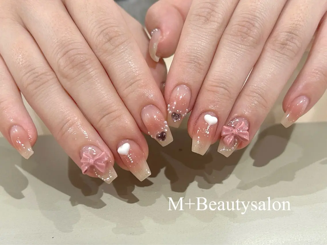 ネイル M+  Beauty Salonのネイルデザイン