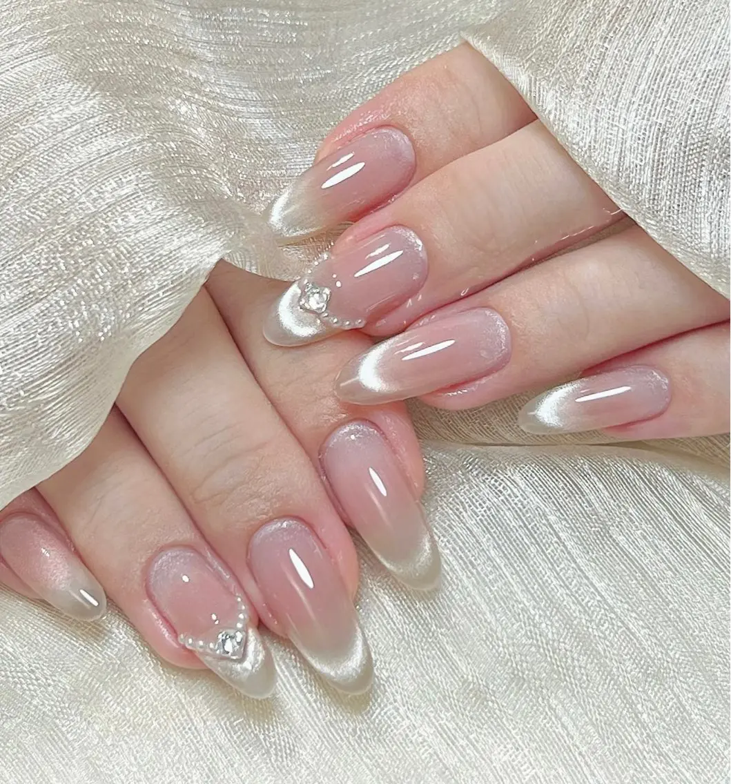 ネイル フレンチネイル ガーリー ガラスフレンチ 韓国ネイル ロングネイル ハンドネイル Venus nail チップ長さだし専門店のネイルデザイン