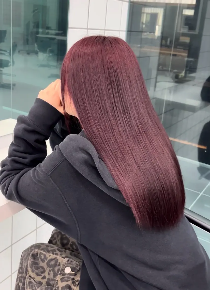 ロング カラー ボルドーカラー 透明感カラー レッドカラー メンズパーマ/ ハイトーン/宗形建哉のヘアスタイル