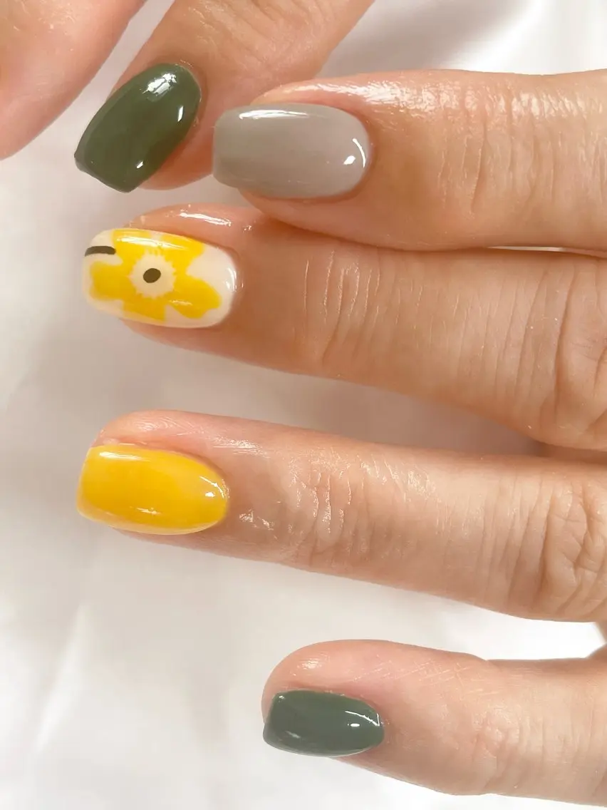 ネイル 宮當 絵里果のネイルデザイン