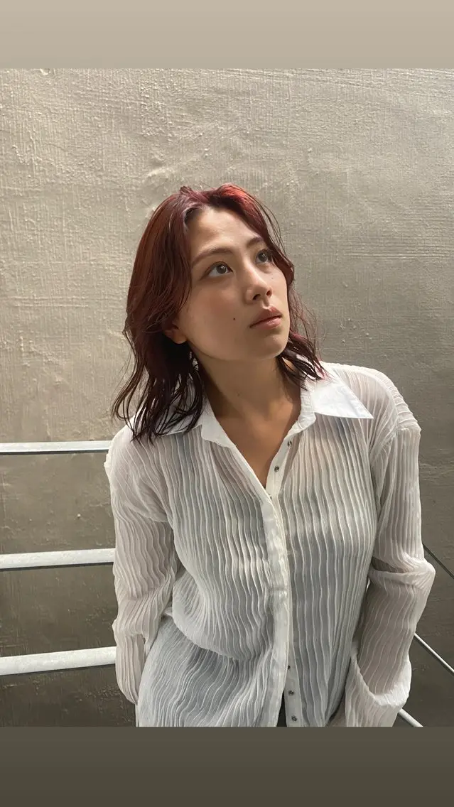 カラー abe yuikaのヘアスタイル