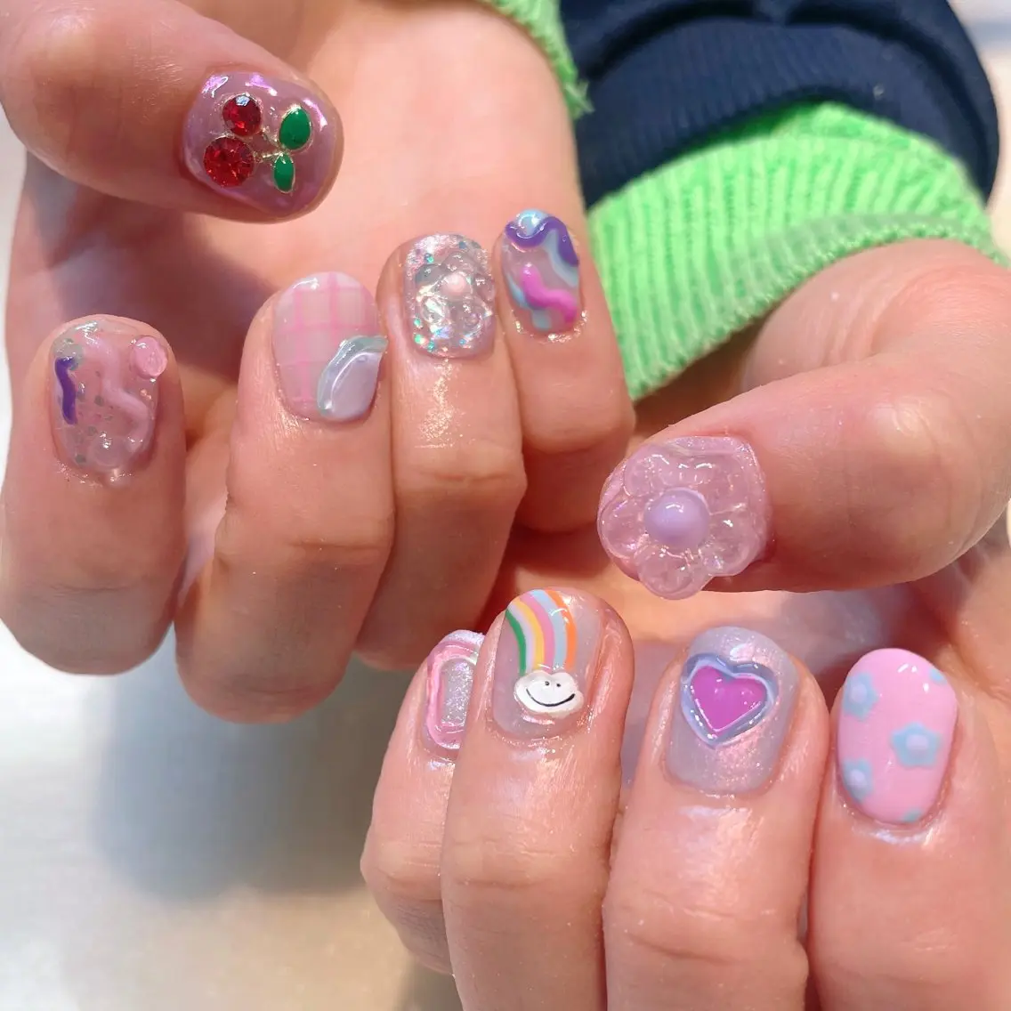 ネイル ハンドネイル 新井 ひなののネイルデザイン