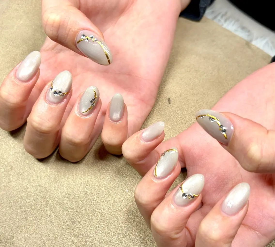 ネイル nailroom HARU.のネイルデザイン