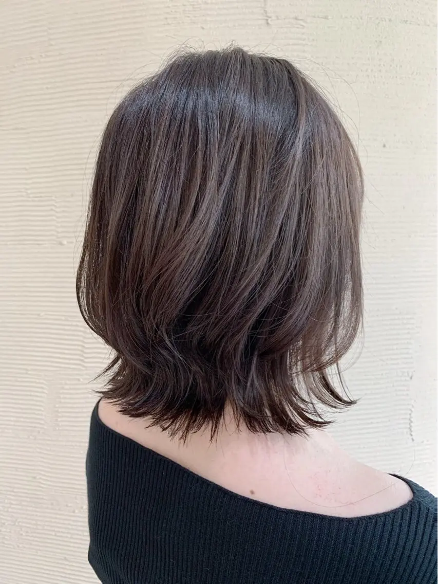 ミディアム くびれヘア 髪質改善 韓国風ヘア レイヤーカット 似合わせカット カット ヘアカラー 岡山駅/髪質改善 透明感カラー🐼のヘアスタイル