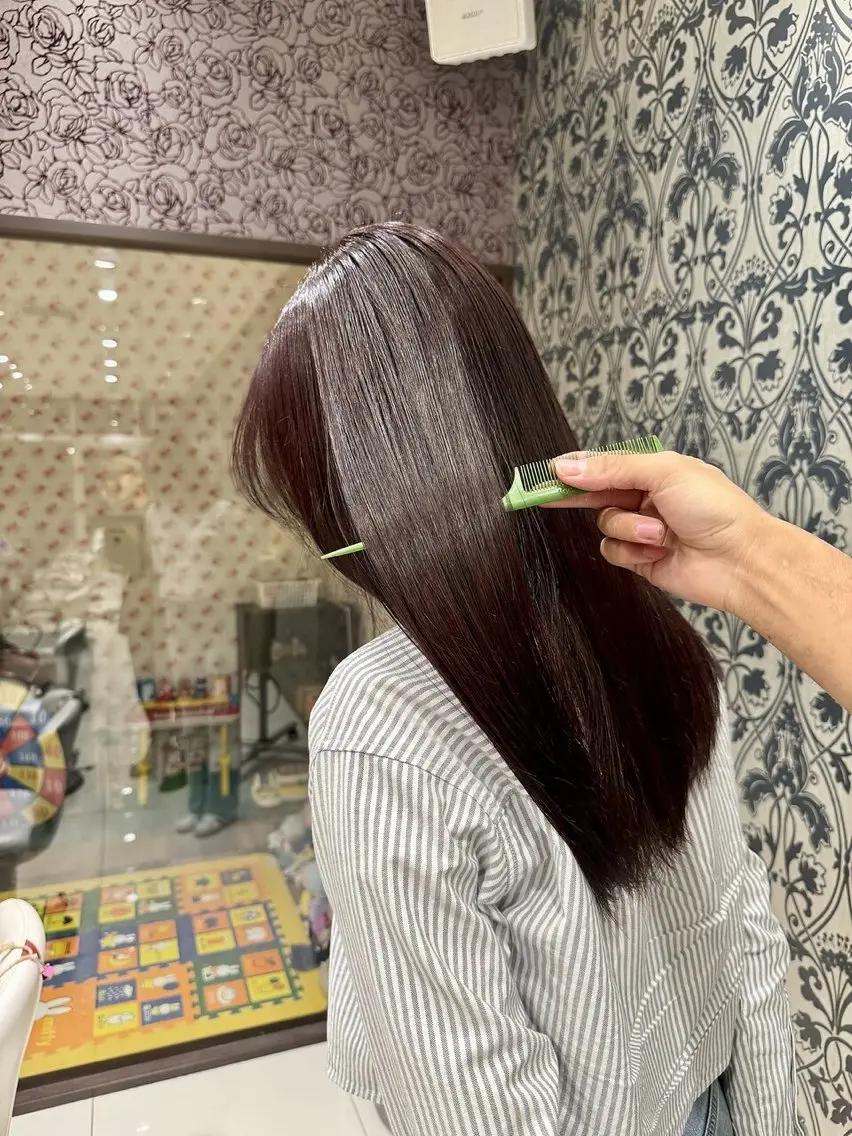 【エステコース🪽✨】カット＋美髪縮毛矯正＋4stepトリートメント付き＋ホームケア付き(ミニモ学割)の写真