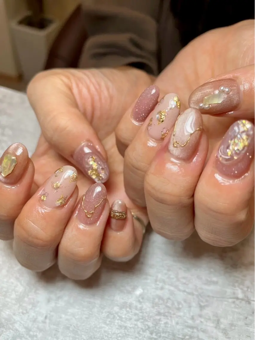 ネイル ニュアンスネイル nana .のネイルデザイン