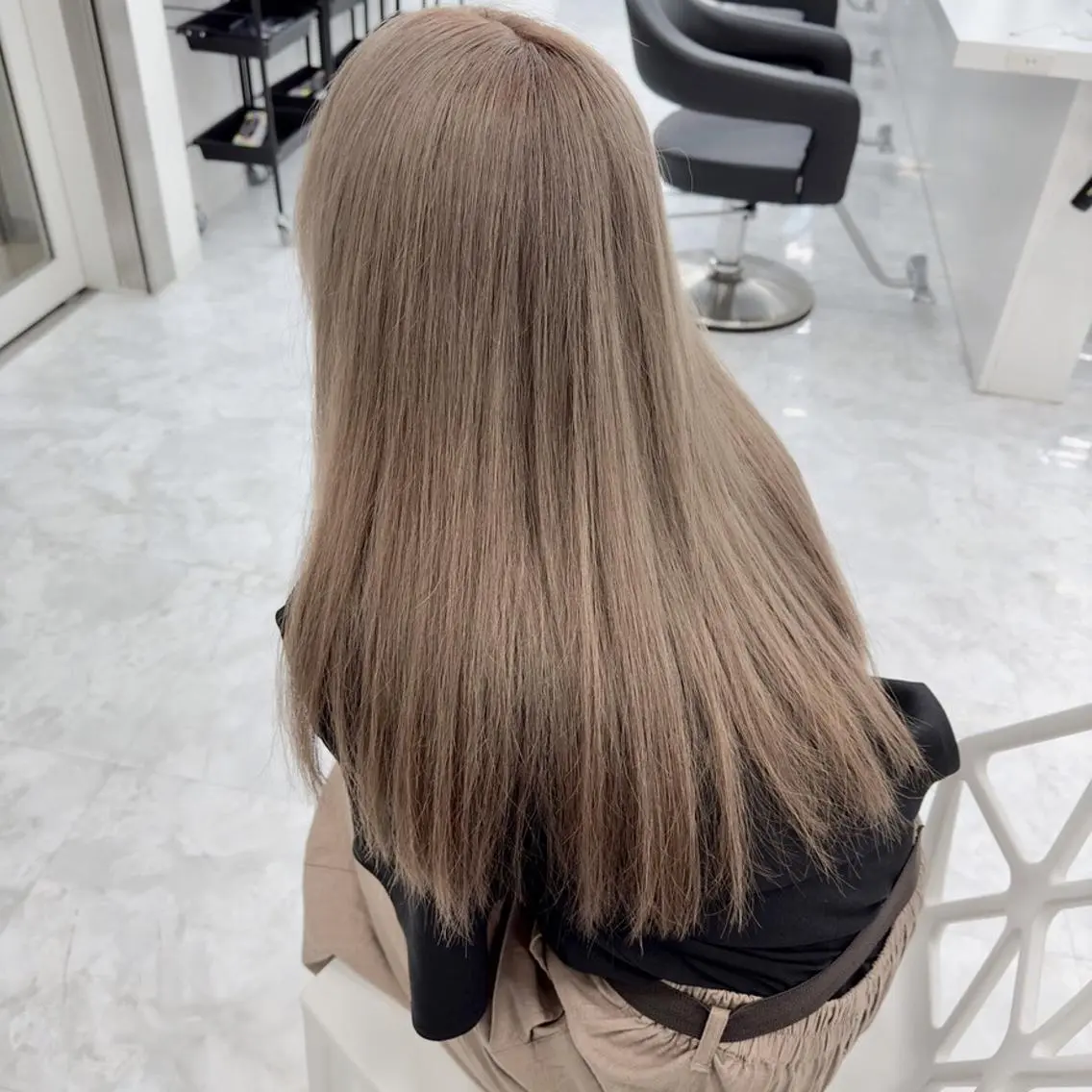 カラー ロング ハイトーン💎✨ 福岡天神のヘアスタイル