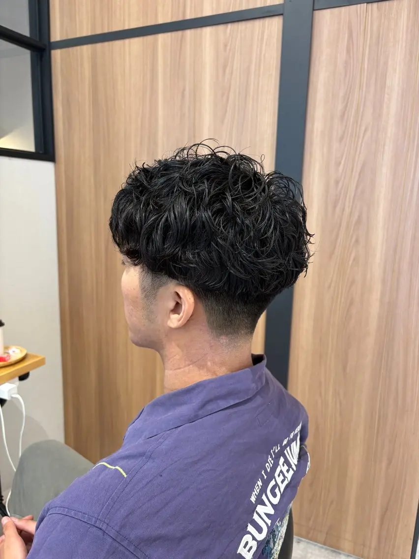メンズ スペインカール AKARI 京都美容師のヘアスタイル