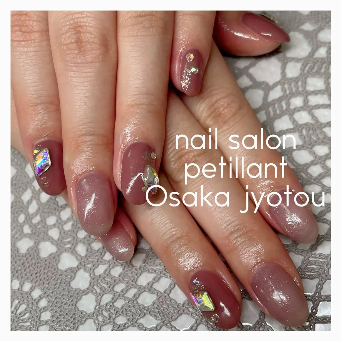ネイル キラキラネイル ピンク 冬ネイル クリスマス nail salon petillantのネイルデザイン
