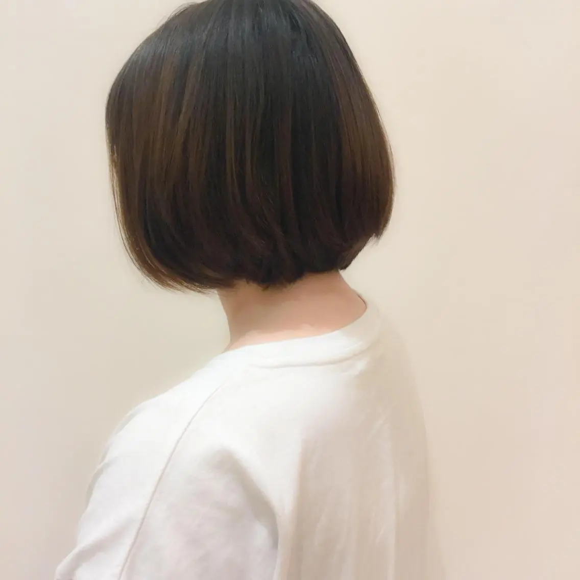 ショート 前下がりボブ ボブ カット 縮毛矯正 庄嶋 彩香のヘアスタイル