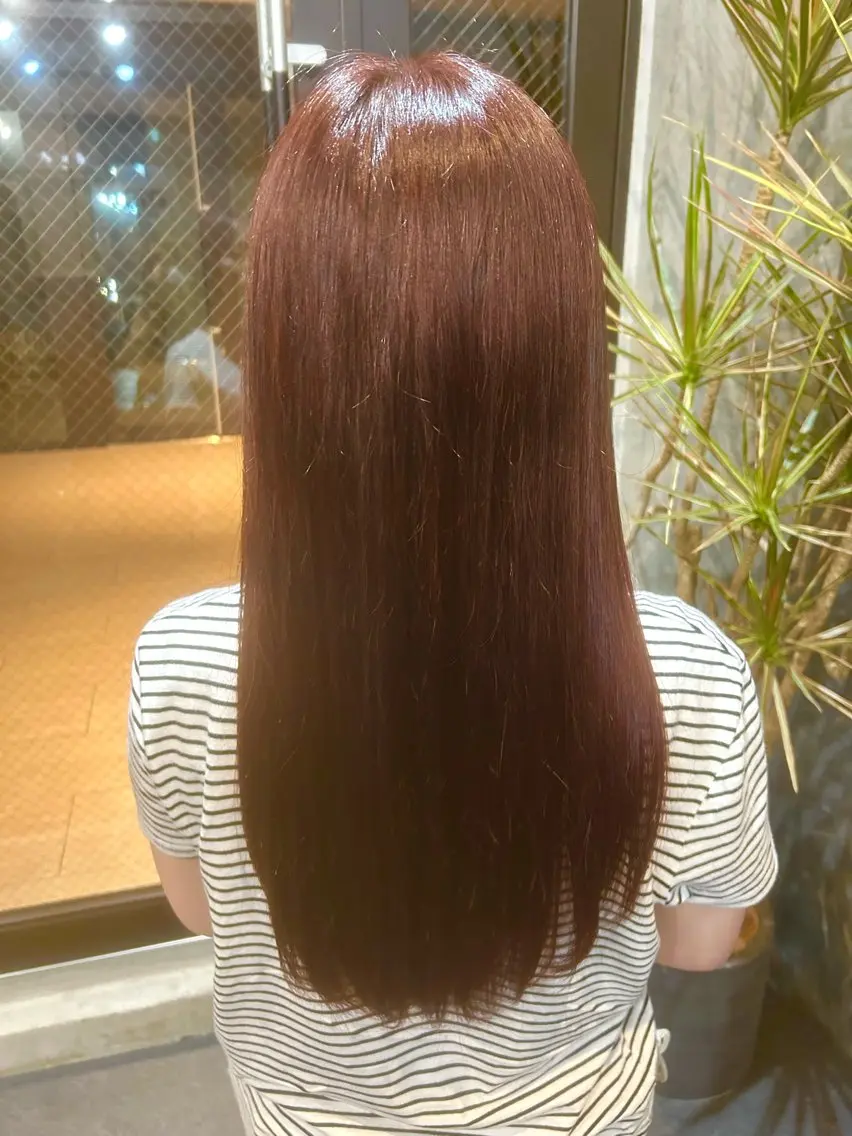カラー REINA Day&Nightのヘアスタイル