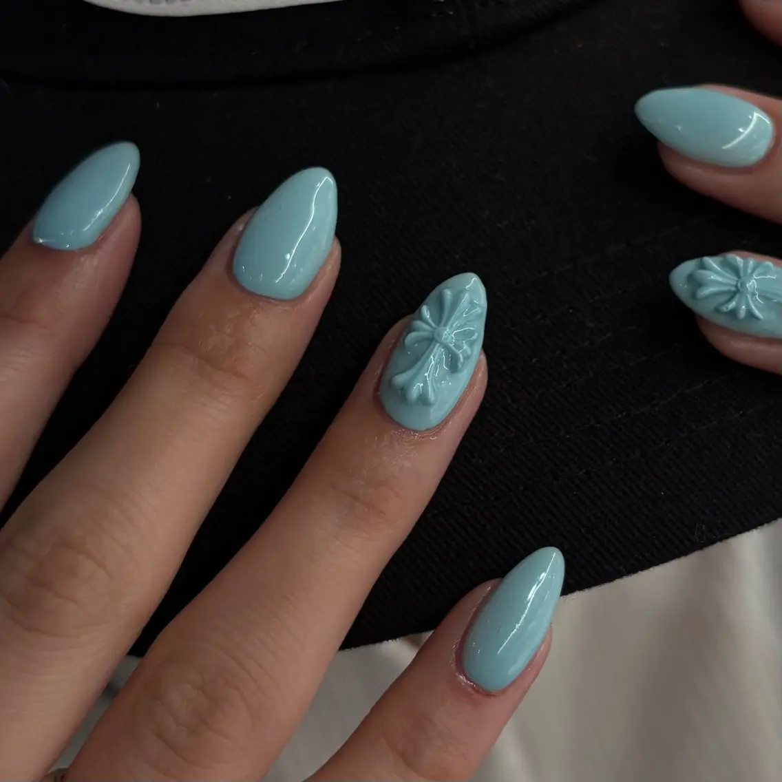 ネイル ハンドネイル ハイトーン/デザイン 🥣KYOKAのヘアスタイル