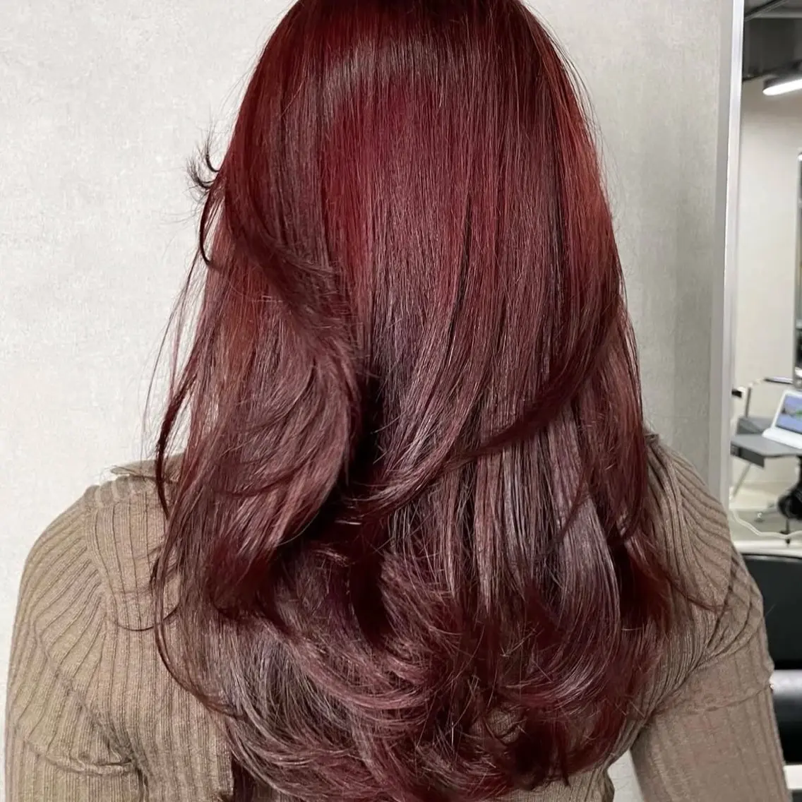 セミロング カラー ブリーチ ダブルカラー ブリーチなしカラー レッドカラー 髪質改善 レイヤー /髪質改善/ariのヘアスタイル