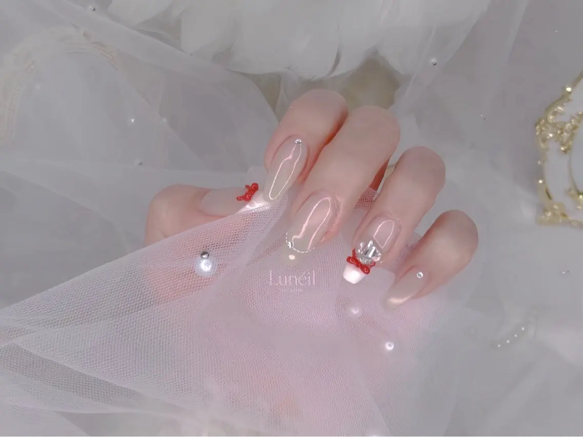 ネイル Luneil Sakuraのネイルデザイン