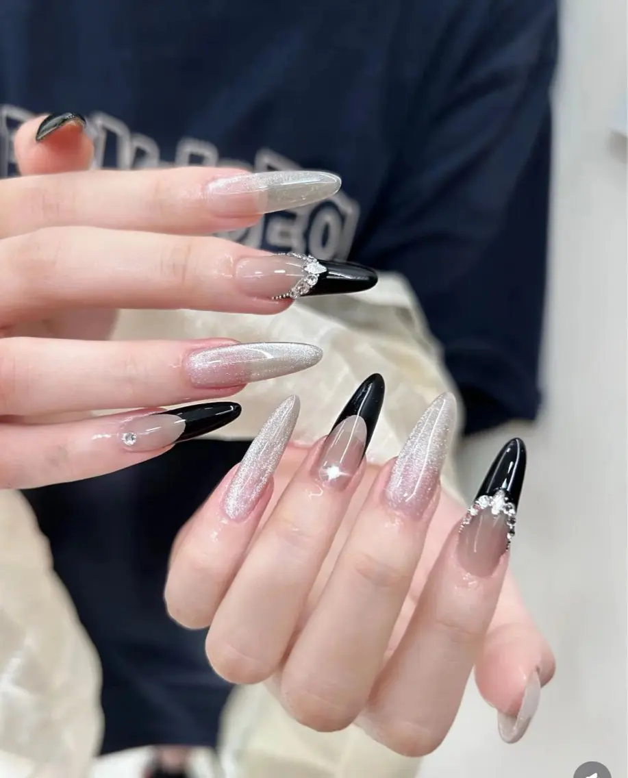 ネイル アートネイル 韓国ネイル 持ち込み ニュアンスネイル ワンカラーネイル イブ ネイリのネイルデザイン
