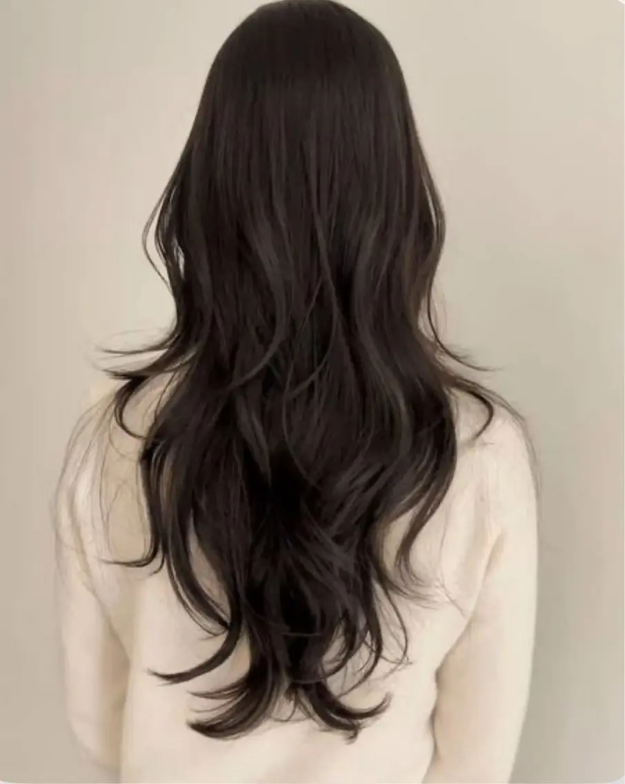 ロング カラー ブラウンカラー オリーブブラウン オリーブカラー JUNO韓国ヘア MIAN.⋆𝜗𝜚のヘアスタイル