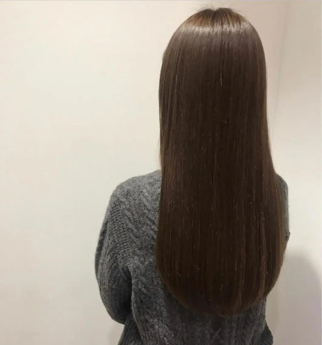 ロング カラー ヘアアレンジ アッシュ アッシュブラウン ブラウンカラー 福壽 優奈のヘアスタイル