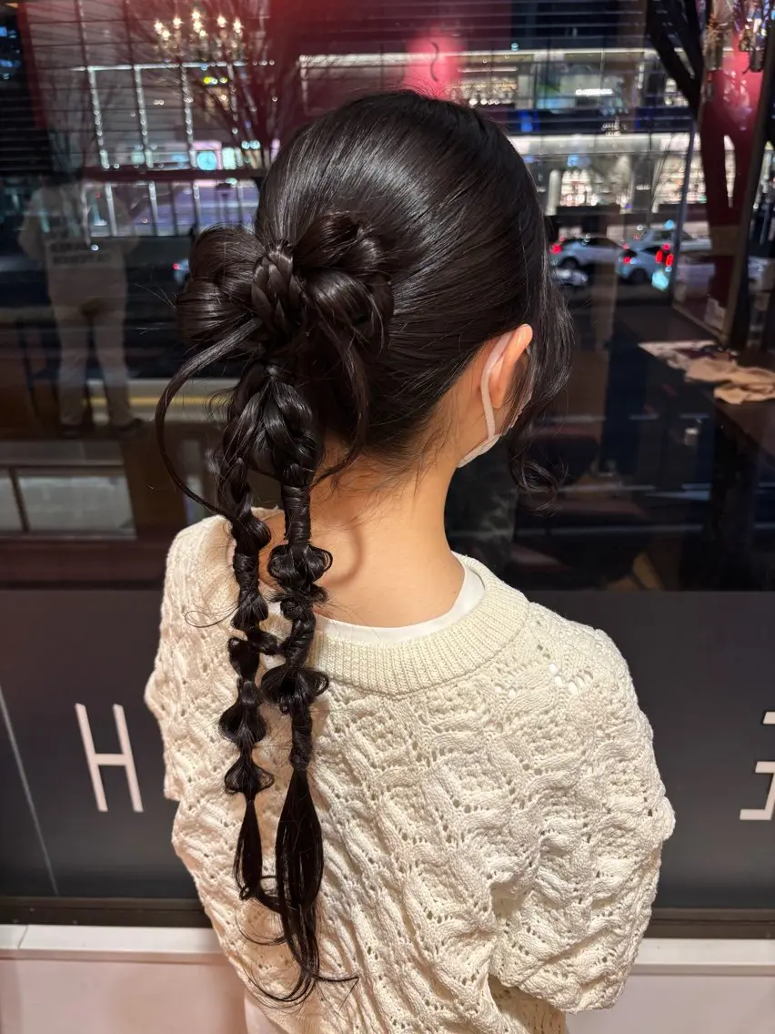 ロング ヘアアレンジ 岩渕 美涼のヘアスタイル