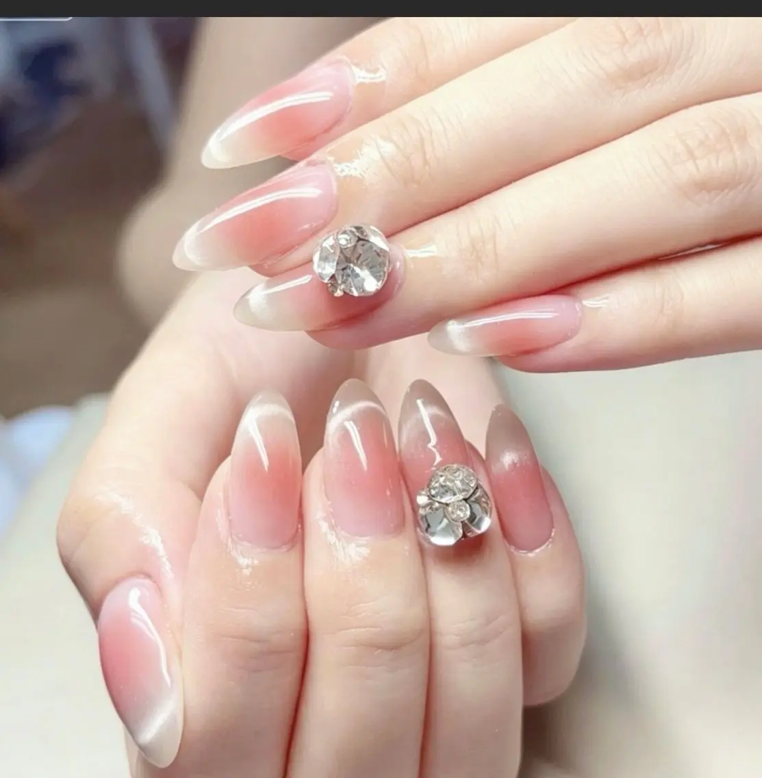 チック+マグネットフレンチネイル💅の写真
