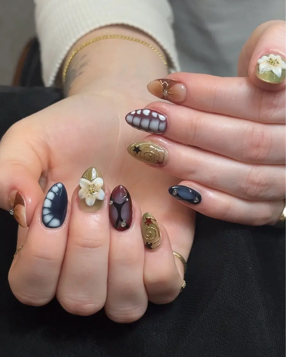 ネイル Iconic Nailのネイルデザイン