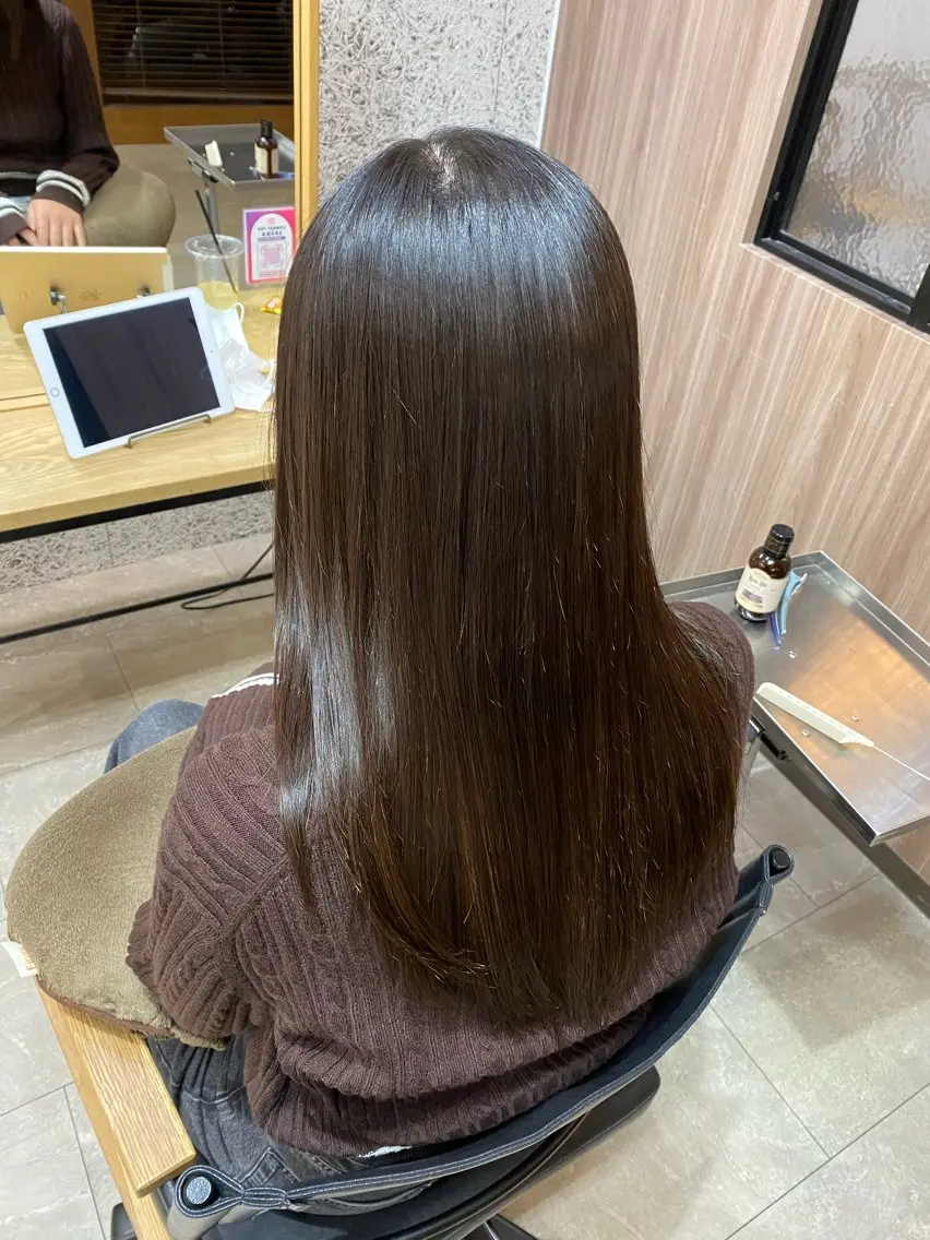 ロング 縮毛矯正 佐藤 森夏のヘアスタイル